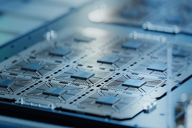 Shelter companies in Mexico can help semiconductor manufacturers to get production up and running as quickly as possible.